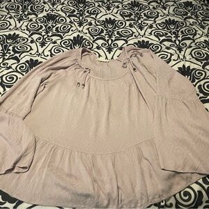 Alter’d State ladies peplum top